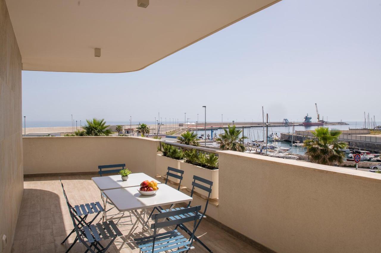 Casa Tiziana - Apulianstay Group Monopoli Buitenkant foto